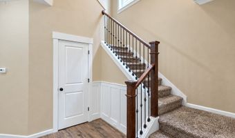 17478 SW MAX Ct, Beaverton, OR 97078