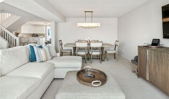 31 Coddington Wharf 24, Newport, RI 02840