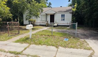 1681 Vine St, Biloxi, MS 39531