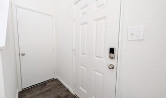 10520 RAINBOW Frst, Adkins, TX 78101