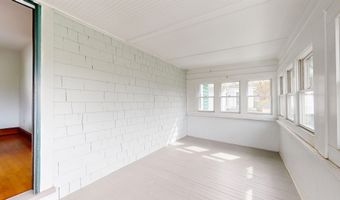 25 University Ter, Burlington, VT 05401