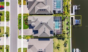998 SIGNET Dr, Apollo Beach, FL 33572