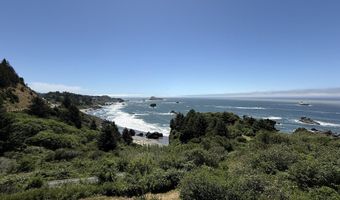 17744 HIGHWAY 101 C-306, Brookings, OR 97415