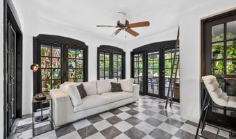 906 ALHAMBRA Ct, Orlando, FL 32804