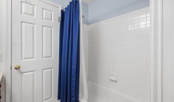 403 Timberbrooke Dr C, Bedminster, NJ 07921