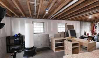 50 Rolling Meadow Dr, Bangor, ME 04401