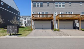 5863 156th St W, Apple Valley, MN 55124