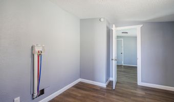 1304 Ridgecrest Ct, Alamogordo, NM 88310