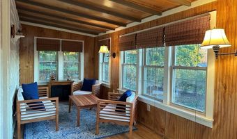 481 Oliphant Ln, Middletown, RI 02842