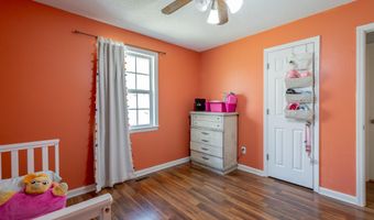 182 Woodbine Dr, Benton, TN 37307
