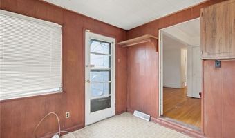 9535 Mackenzie Rd, Affton, MO 63123