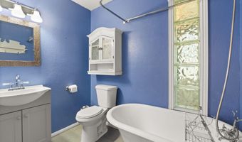 517 Coal Ave SE, Albuquerque, NM 87102