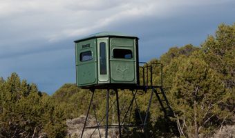 73 Arellano Rd, Amalia, NM 87512