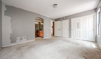 2364 W COMSTOCK Dr, Chandler, AZ 85224