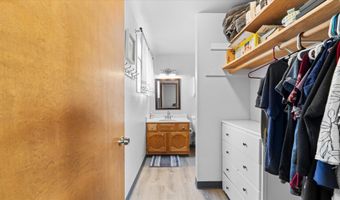 7 W Wagon Wheel Pr NW, Benton City, WA 99320