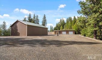 67 Little Donner Dr, Cascade, ID 83611