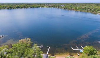 23096 W Lake Shore Dr, Antioch, IL 60002