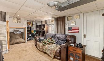 818 Northwestern Ave, Ames, IA 50010