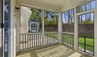 721 Vine Pond Ct, Apex, NC 27523