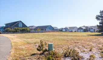 2732 Lincoln Ave SW 500, Bandon, OR 97411