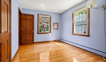 26 Willard Rd, Ashburnham, MA 01430