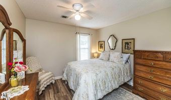 155 W SQUIRE'S Grv, Atoka, TN 38004