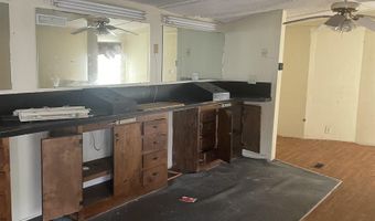220 W Main St, Andrews, SC 29510