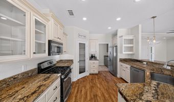 16550 Bamboo Ct, Anderson, CA 96007