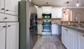 10 Grand Stand Dr, Austin, AR 72007