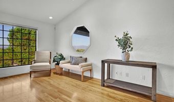 21245 OLD OAK Rd, Alpine, CA 91901
