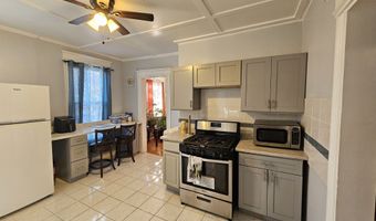 592 Laurel Ave 2Nd Floor, Bridgeport, CT 06605