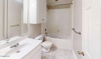 594 Acorn Ln, Brandon, MS 39047