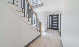 187 Grand Central Pkwy, Bayville, NJ 08721