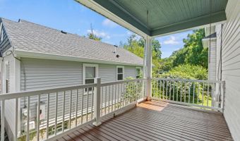 6717 Bramble Ave, Cincinnati, OH 45227