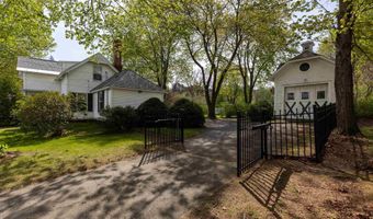 38 Elm St, Charlestown, NH 03603