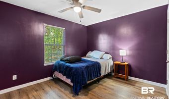 10 Middleton Ln, Atmore, AL 36502