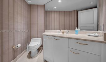 19955 NE 38th Ct 2204, Aventura, FL 33180