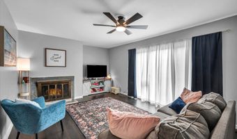 26 Glenview Dr 26, Cromwell, CT 06416