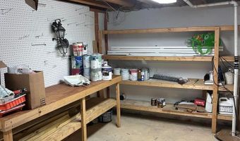 706 CHIMNEY HILL Ln, Hockessin, DE 19707