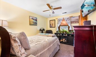 52 Singleton Rd, Chaplin, CT 06235