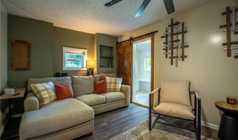 2730 Chelsea Dr, Akron, OH 44312