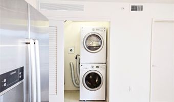 888 Kapiolani Blvd 4112, Honolulu, HI 96813