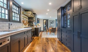 151-155 Long Ridge Rd, Danbury, CT 06810