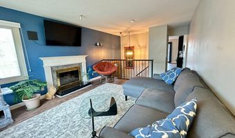 4367 Arden View Ct, Arden Hills, MN 55112