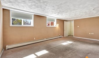 7813 Dover Ave, Anchorage, AK 99504