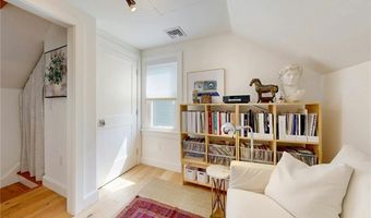 129 Cedar Ave, East Providence, RI 02915