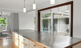 3531 YUMA St NW, Washington, DC 20008