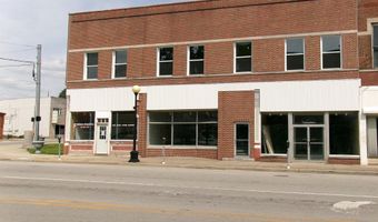19 S Washington St, Bloomfield, IN 47424