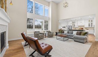 549 Morningstar Rd, Auburn, IN 46706