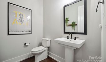 2637 Springway Dr, Charlotte, NC 28205